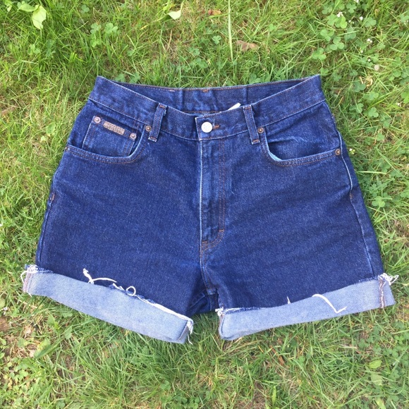 Calvin Klein Shorts - Picture 2 of 4